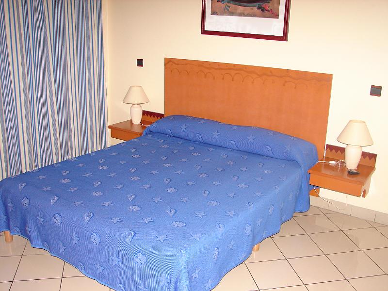 04_03_06 072.jpg - Mein Hotelzimmer für die Nacht. Nach 4 Monaten Maverick ein Traum! :-)